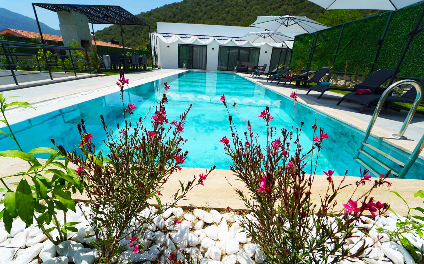 Mamon Luxury Life Villa